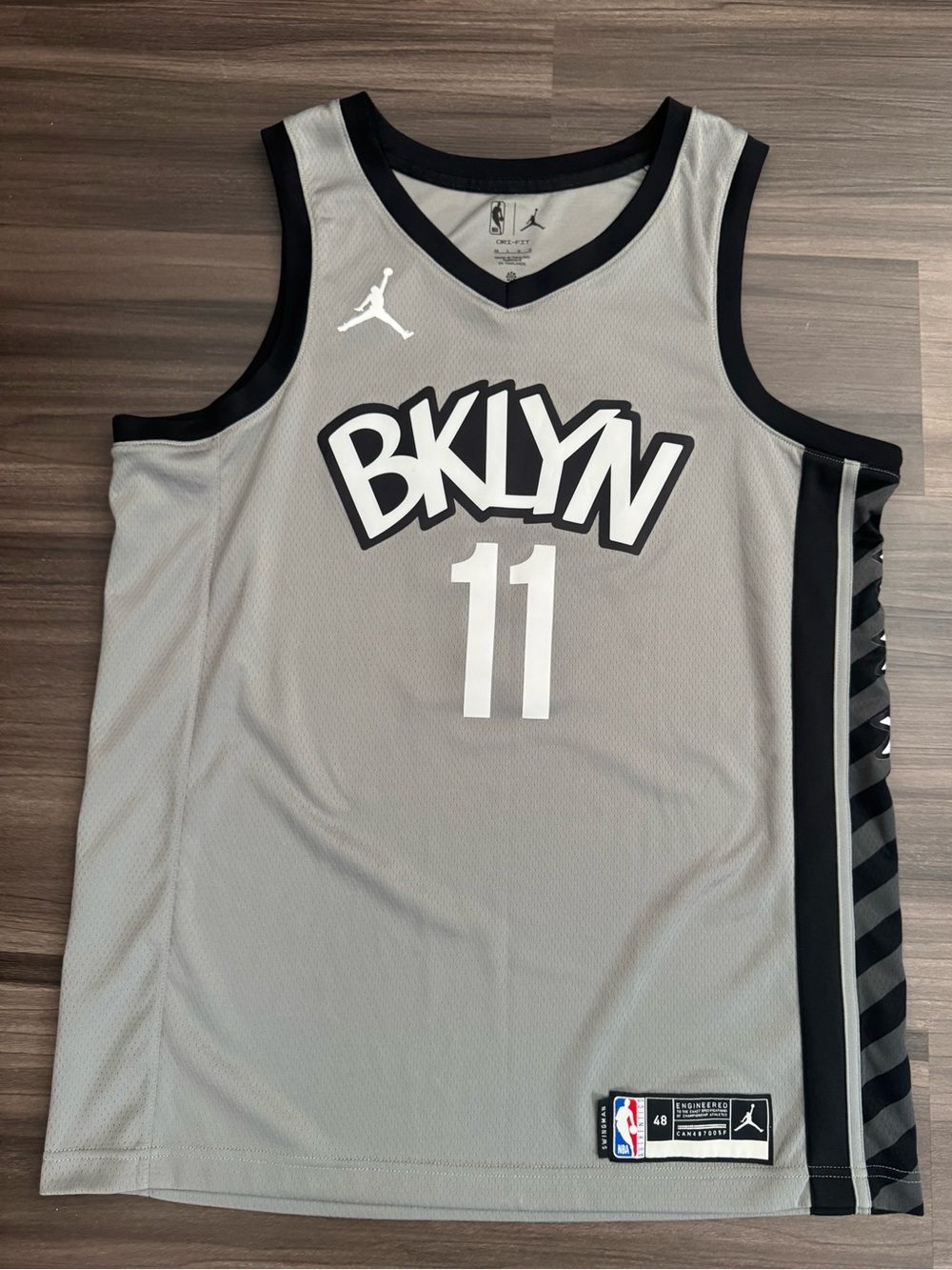 Jordan Brooklyn Nets Kyrie Irving #11 NBA 20/21 Statement Ed Jersey Men 48 large
